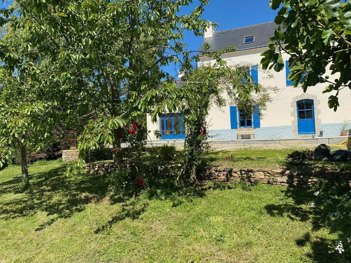 Le Clos De Lisa Clohars-Carnoet Bed & Breakfast
